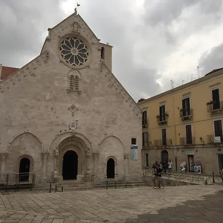 Oda ve Kahvaltı La Cattedrale